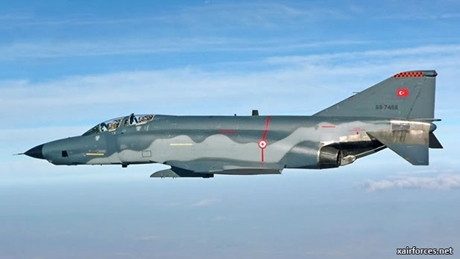 Thổ Nhĩ Kỳ: Hai máy bay quân sự đâm nhau, 4 quân nhân tử nạn ảnh 1