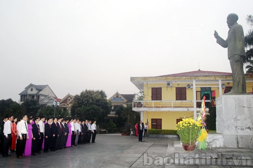 Hà Tĩnh long trọng kỷ niệm 60 năm Ngày Thầy thuốc Việt Nam ảnh 7