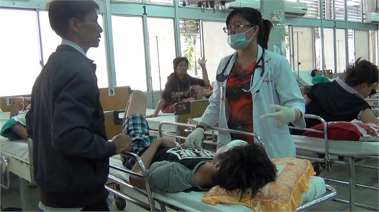 Tết Ất Mùi 2015: Tai nạn giao thông nhiều nhất 3 năm qua ảnh 1