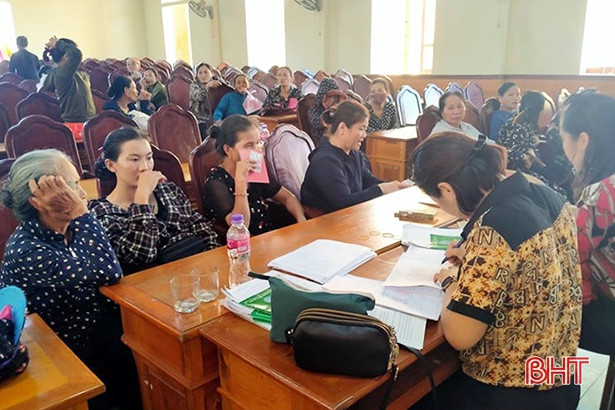 Hơn 1.400 phụ nữ miền biển Hà Tĩnh được vay vốn phát triển kinh tế