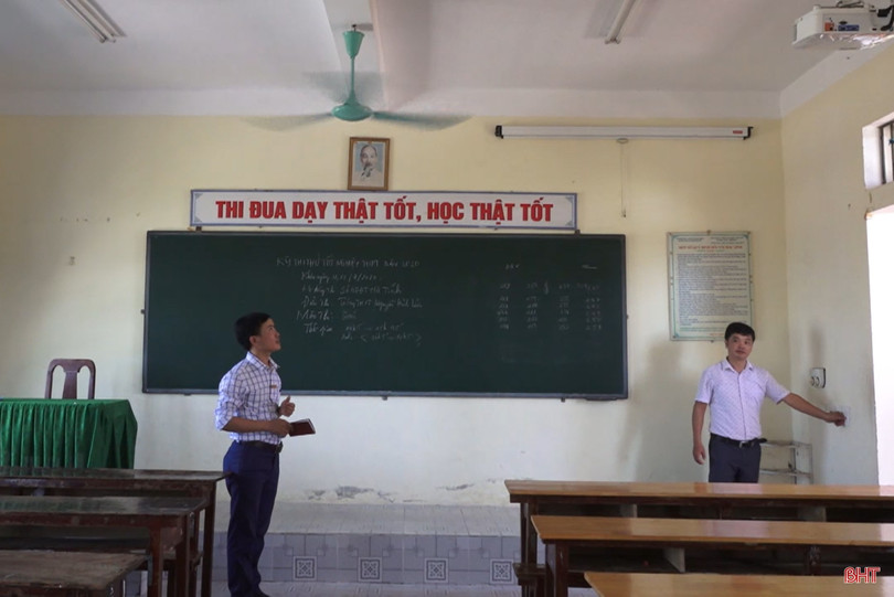 Gần 16.500 thí sinh Hà Tĩnh làm thủ tục chuẩn bị cho kỳ thi vào lớp 10 THPT