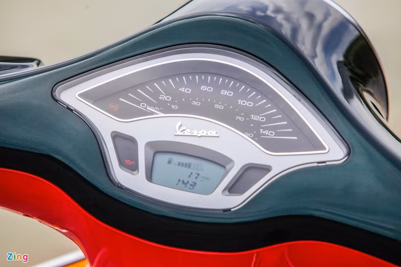 Chi tiết Vespa Primavera bản giới hạn 50 chiếc tại Việt Nam, giá 135 triệu