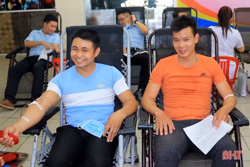 Hơn 200 đoàn viên Công ty Formosa Hà Tĩnh tham gia hiến máu nhân đạo