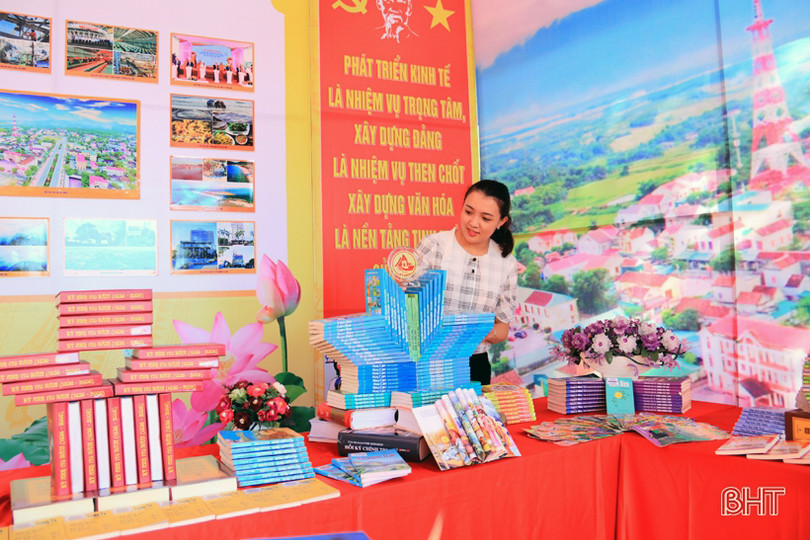 Trưng bày sản phẩm nông nghiệp tiêu biểu chào mừng Đại hội Đảng bộ TX Kỳ Anh 