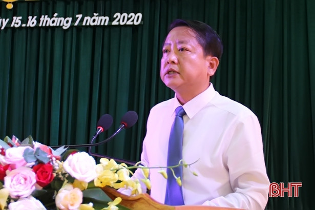 Hội đồng nhân dân huyện Lộc Hà xem xét, quyết định nhiều vấn đề quan trọng