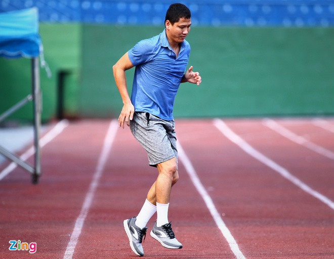 Anh Đức khoác áo HAGL theo lời mời của bầu Đức