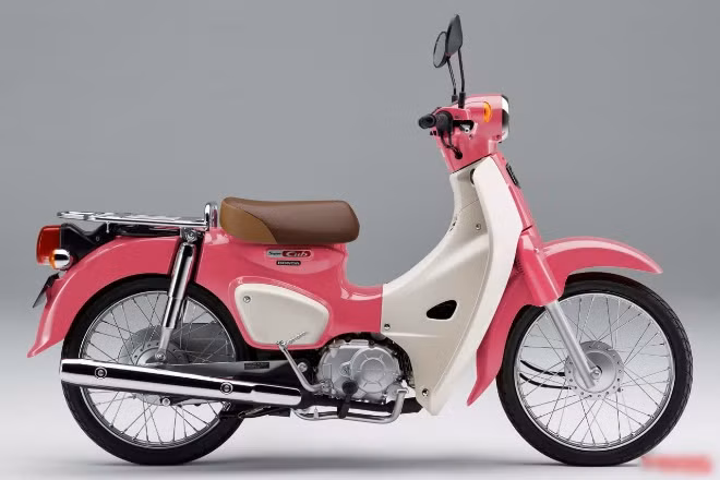 Honda Super Cub bản hồng mộng mơ, cuốn hút giới trẻ