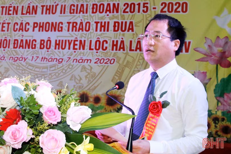 Lộc Hà tôn vinh 15 tập thể, 30 cá nhân điển hình tiên tiến