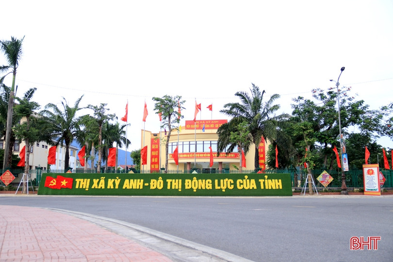 Thị xã Kỳ Anh rực rỡ cờ hoa chào mừng đại hội Đảng