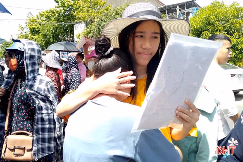 Kỳ thi vào lớp 10 THPT ở Hà Tĩnh: Nghiêm túc, an toàn, tạo thuận lợi tối đa cho thí sinh