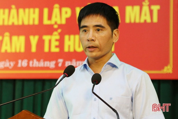 Công bố quyết định thành lập Trung tâm Y tế huyện Thạch Hà