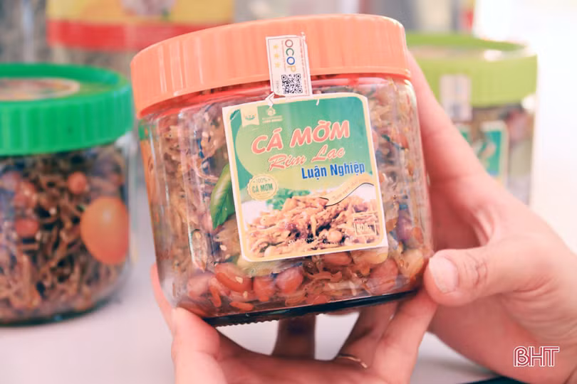 Trưng bày sản phẩm nông nghiệp tiêu biểu chào mừng Đại hội Đảng bộ TX Kỳ Anh 