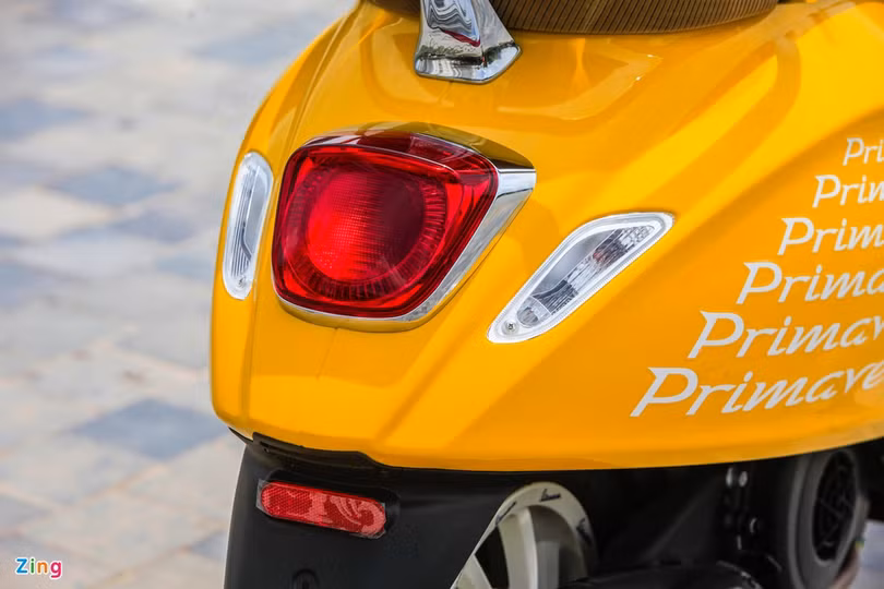 Chi tiết Vespa Primavera bản giới hạn 50 chiếc tại Việt Nam, giá 135 triệu