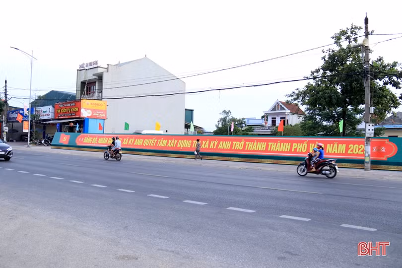 Thị xã Kỳ Anh rực rỡ cờ hoa chào mừng đại hội Đảng