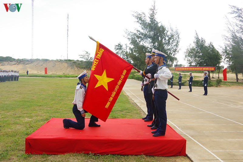 quyết tâm bảo vệ từng tấc đảo, sải biển hình 6 Quyết tâm bảo vệ từng tấc đảo, sải biển
