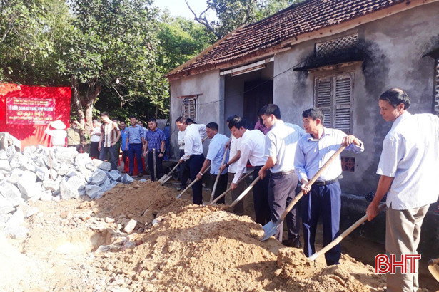 Nghi Xuân xây mới 42 nhà tình thương cho hộ nghèo, hộ cận nghèo