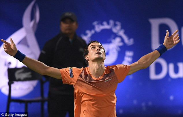 vong 2 dubai championships 2017 federer bat ngo bai tran