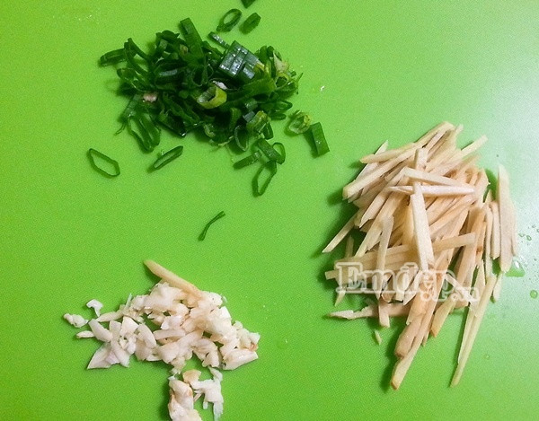 ca ro phi sot xi dau ngon com ngay gio ve