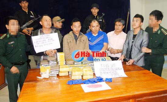 chien sy bp ha tinh duoc de cu guong mat tre viet nam tieu bieu 2016