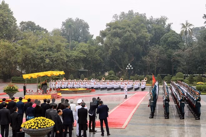 toan canh le don nha vua va hoang hau nhat ban tai phu chu tich