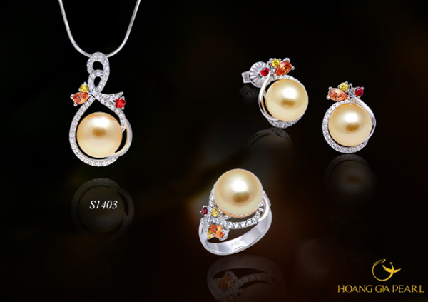 10 phong cach trang suc ngoc trai cuon hut cho phai dep