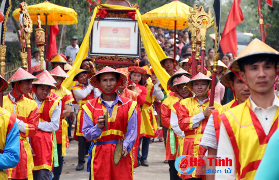 lang bien don nhan bang cong nhan di tich lich su van hoa