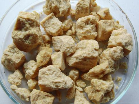 5 vat lieu no phi hat nhan manh nhat the gioi