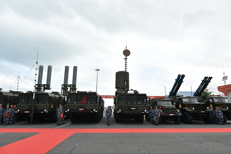 thu tuong du le thuong co 2 tau ngam kilo