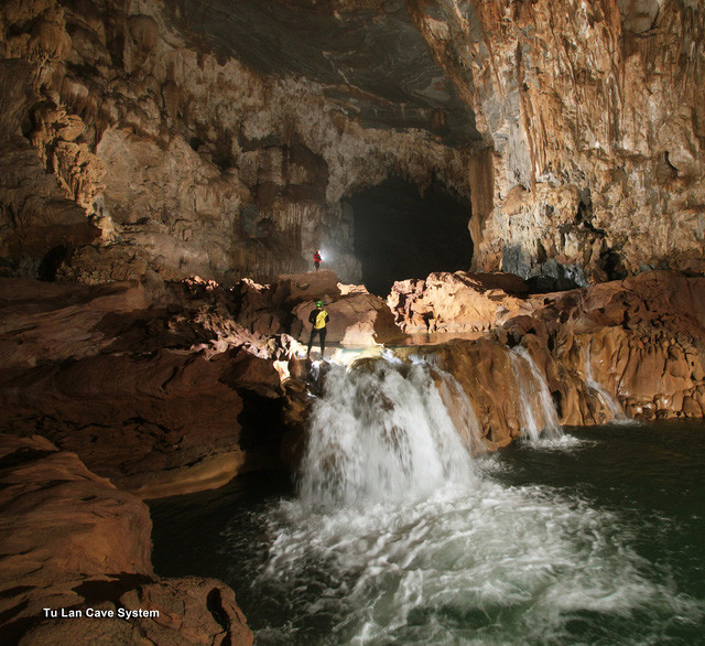 choang ngop canh dep viet nam qua lang kinh doan lam phim my