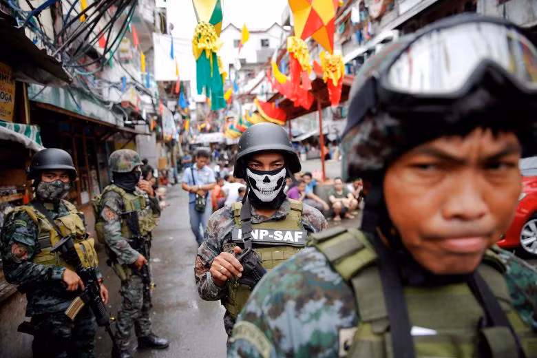 photo reuters cong bo giai phong vien anh xuat sac nhat nam