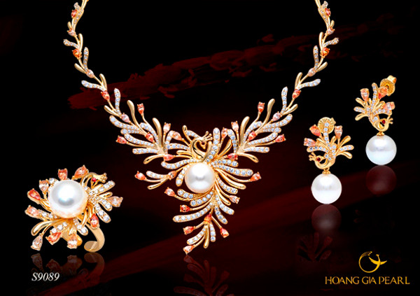 10 phong cach trang suc ngoc trai cuon hut cho phai dep