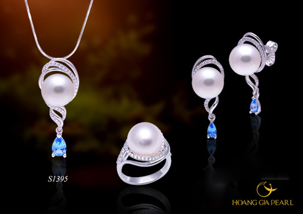 10 phong cach trang suc ngoc trai cuon hut cho phai dep