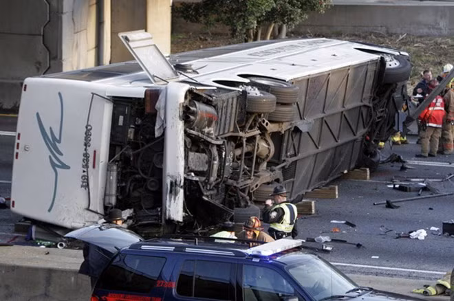 tai nan kinh hoang o trung quoc it nhat 10 nguoi thiet mang