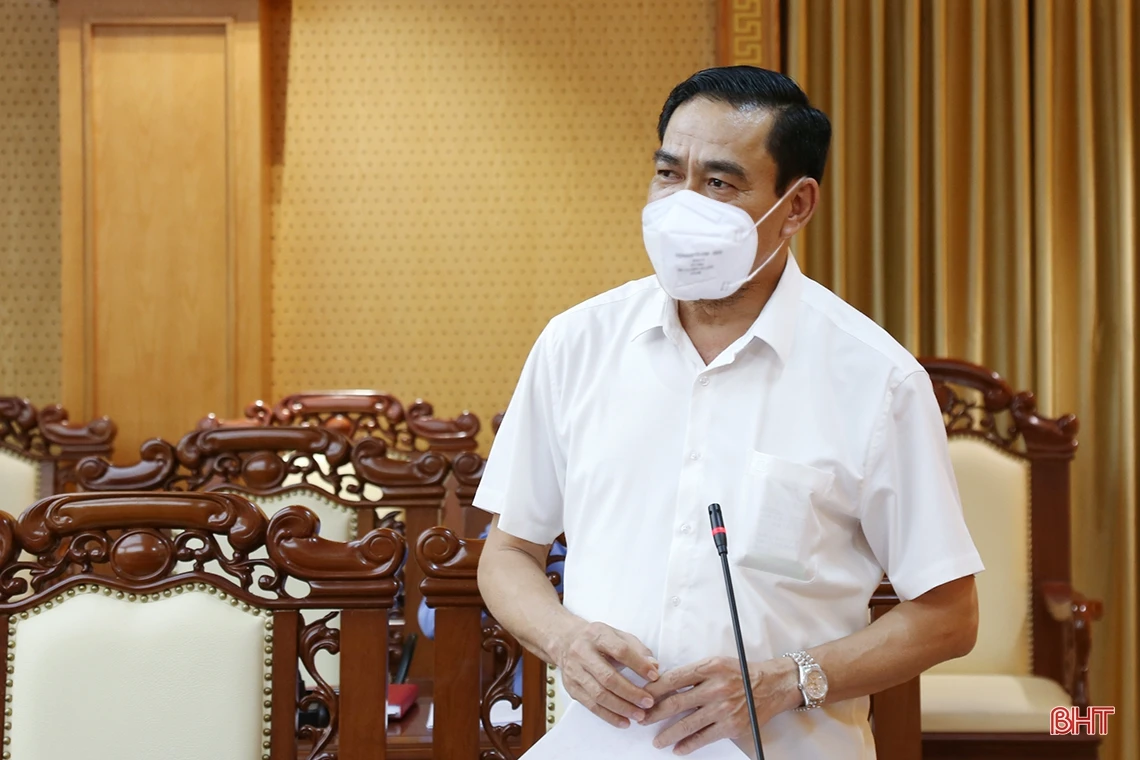 Nắm chắc tình hình, kịp thời tháo gỡ khó khăn cho cơ sở trong công tác phòng chống dịch COVID-19