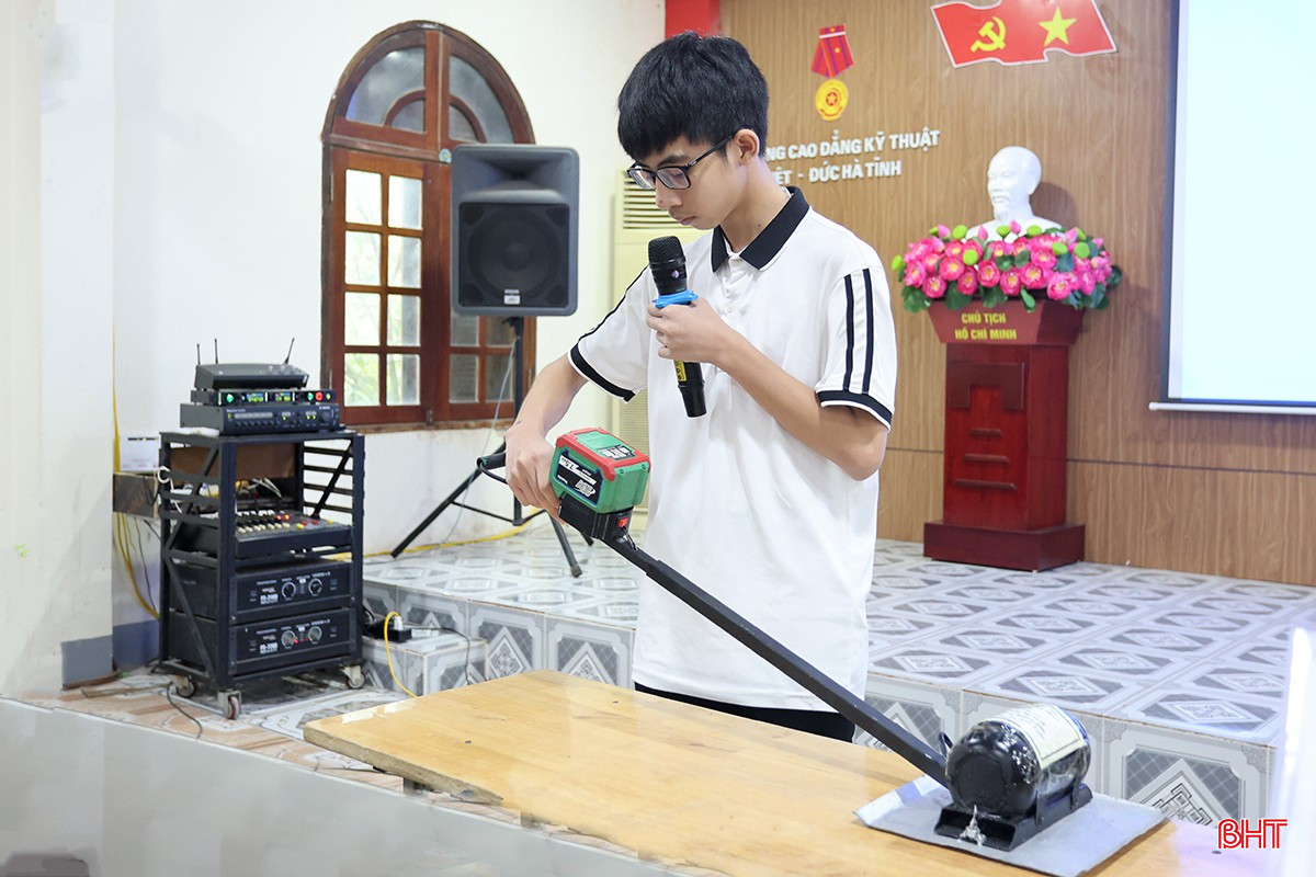 Giải pháp Máy làm nén bê tông sử dụng năng lượng pin của học sinh Trường THCS Yên Trấn, Đức Thọ. bqbht_br_img-7834.jpg