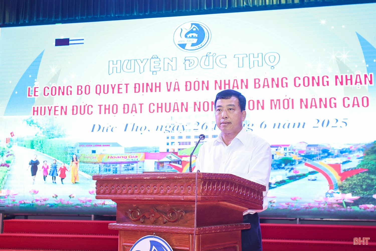 Phó Chủ tịch Thường trực HĐND tỉnh Trần Tú Anh phát biểu tại buổi lễ. bqbht_br_aimg-9063.jpg
