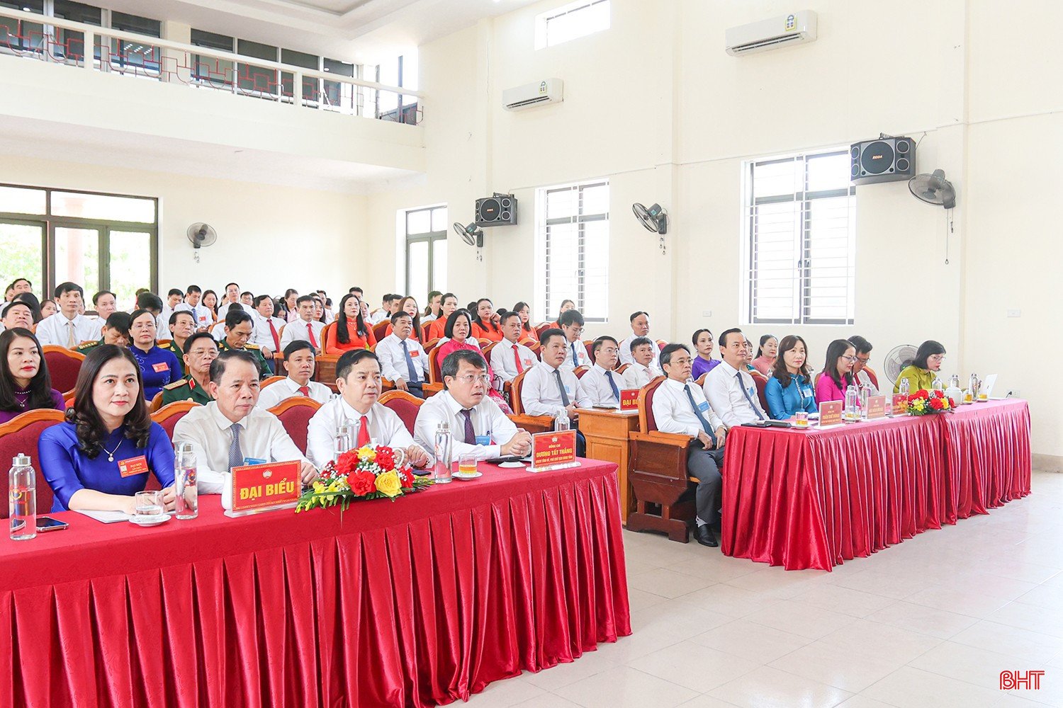 Đại biểu dự đại hội. bqbht_br_aimg-1136.jpg