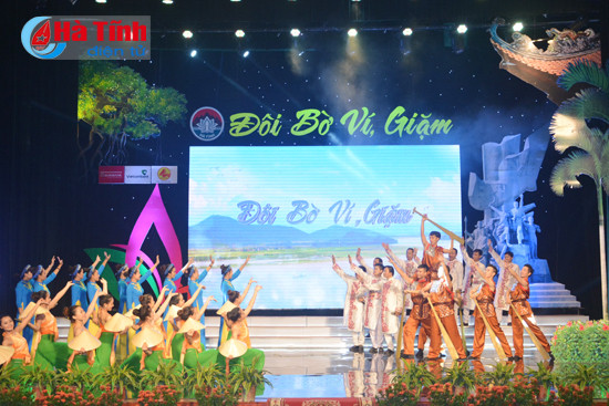 dac sac chuong trinh nghe thuat doi bo vi giam
