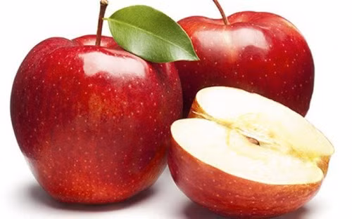 Quả táo được dùng để ăn tươi, ép dấm, rượu, làm bánh,..nhưng hạt lại chứa chất độc nguy hiểm nhung loai trai cay co hat chua doc to can tranh