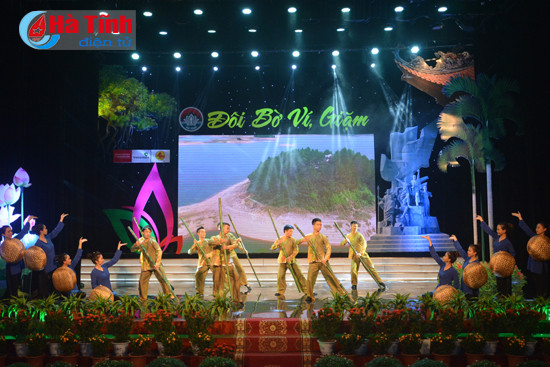 dac sac chuong trinh nghe thuat doi bo vi giam