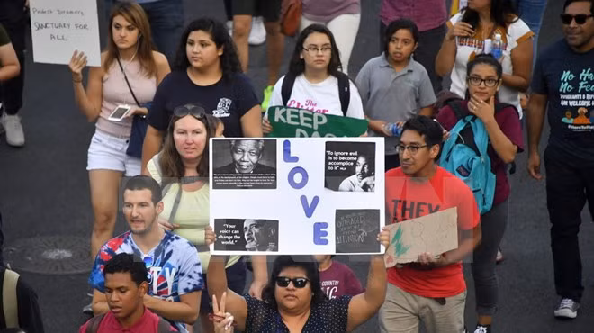 Thêm 4 bang kiện chính quyền Tổng thống Trump do bãi bỏ DACA ảnh 1 them 4 bang kien chinh quyen tong thong trump do bai bo daca