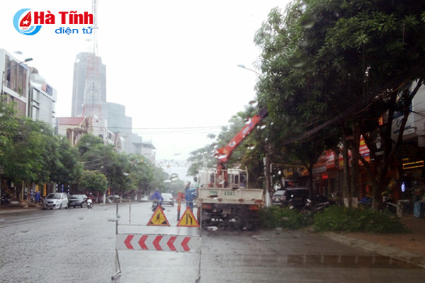 ha tinh hoi ha phong chong con bao lon nhat tu nhieu nam nay