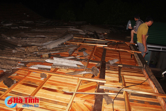 huong khe loc xoay toc mai gan 130 nha dan mai che