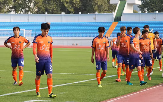 xuan truong doi mat voi tuong lai bat on tai gangwon fc