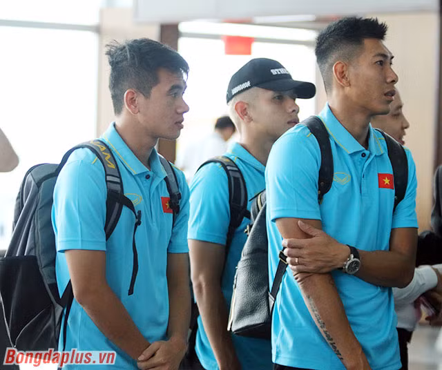 ĐT Việt Nam lên đường, tự tin đánh bại Thái Lan