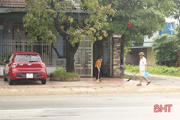 Nhịp sống vùng “tâm bão” Hà Tĩnh trở lại bình thường