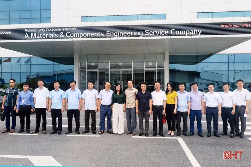 Hà Tĩnh tìm hiểu, học tập phát triển khu công nghiệp, khu kinh tế tại Hải Phòng