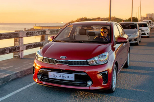 Top xe bán chạy tháng 3 - Vios bỏ xa đối thủ