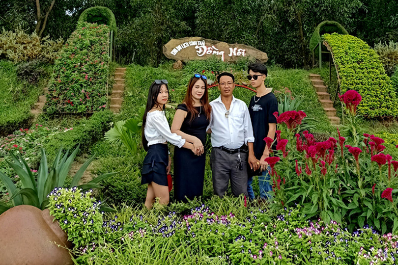 Du lịch Hà Tĩnh vẫn “hút” khách dù thời tiết bất thuận