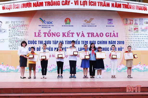 Hà Tĩnh đạt giải B sưu tập tem về chủ đề “Thiếu nhi làm theo Di chúc Bác”